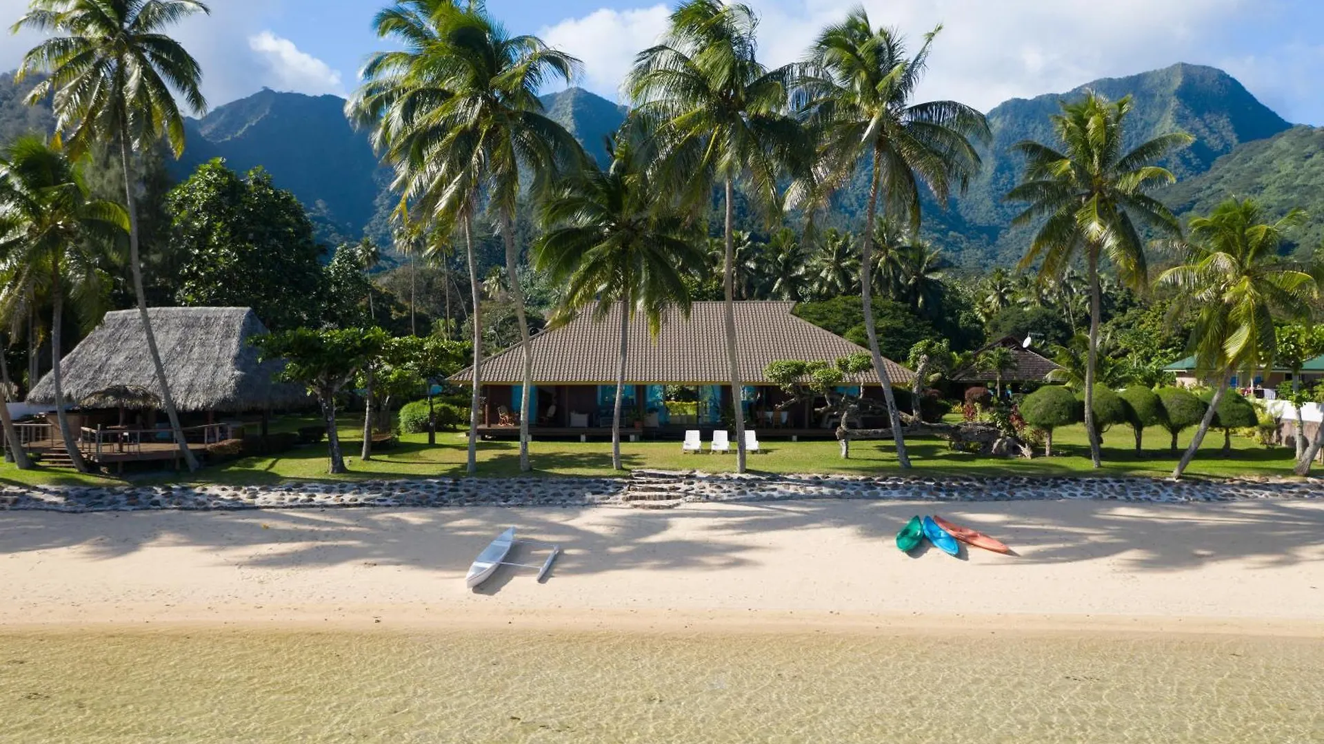 Fare Varari Beach Luxury Villa Iumaru
